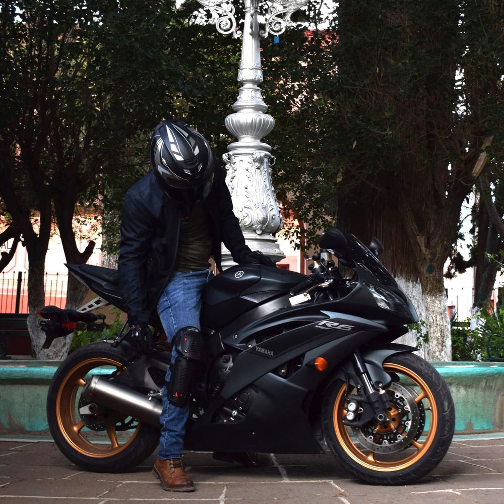 Meet your Posher, Miguel